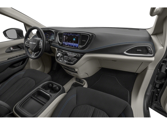 2021 Chrysler Pacifica Touring L in Van Wert, OH - Guaranteed Auto LLC