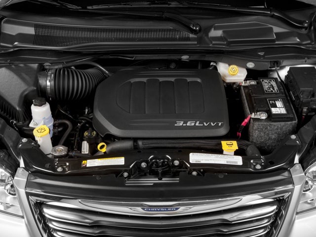 2015 chrysler town and country van