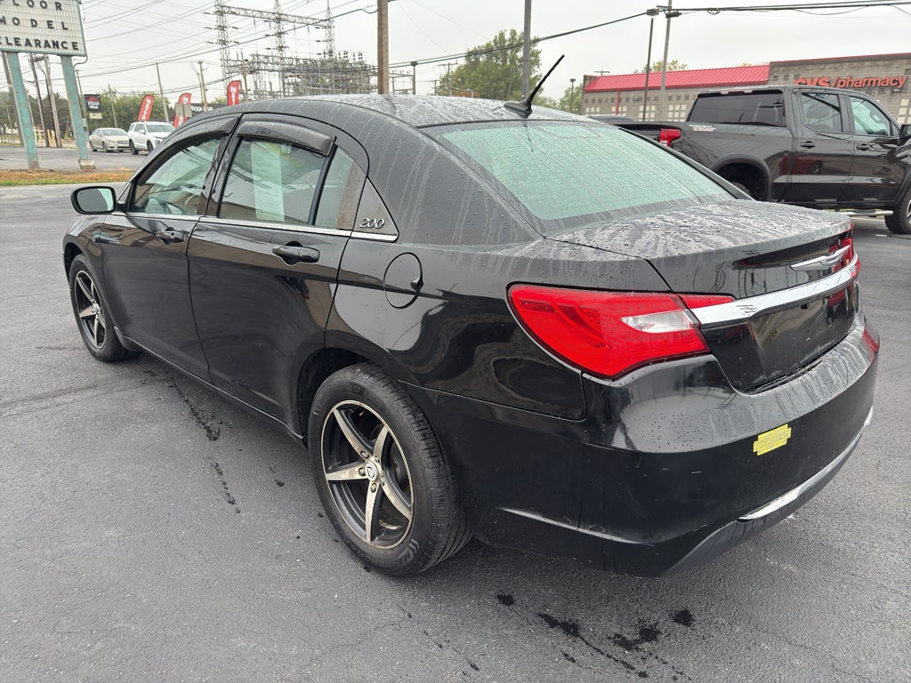 2012 Chrysler 200 LX