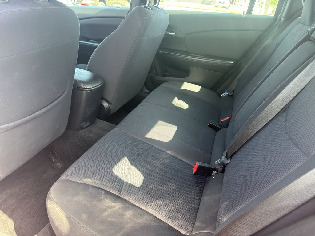 2012 Chrysler 200 LX