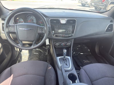 2012 Chrysler 200 LX