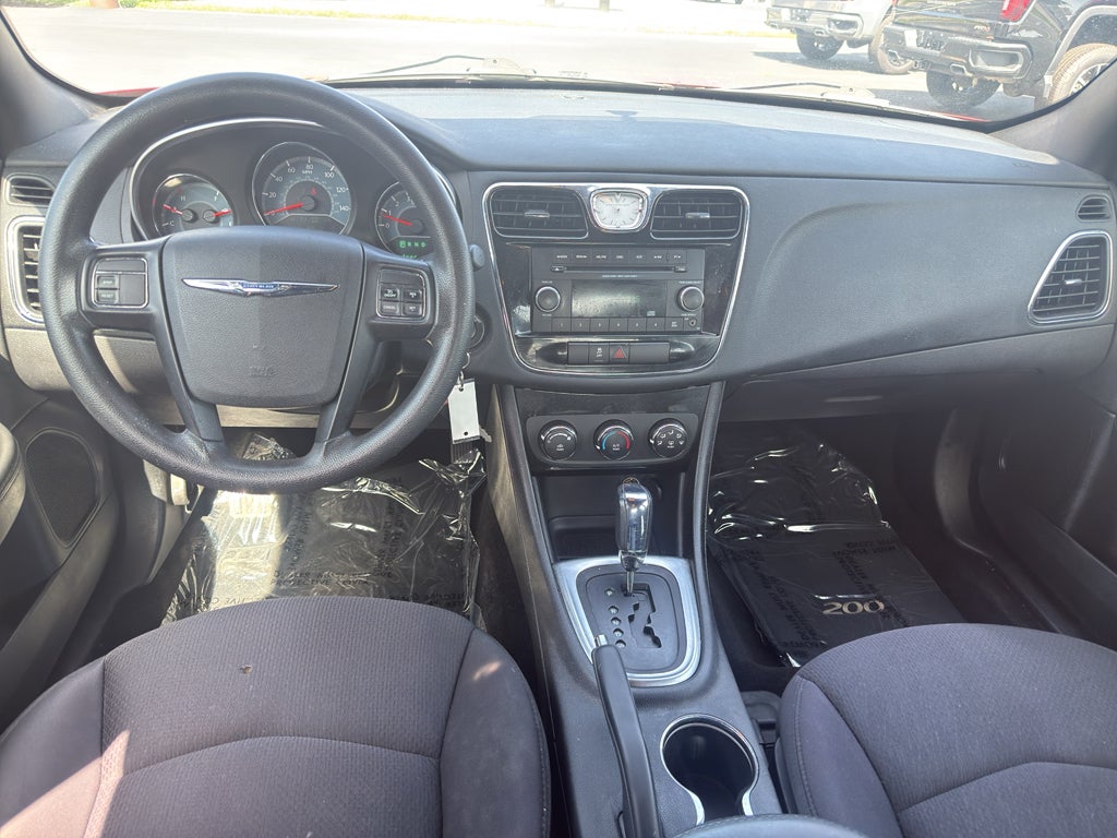 2012 Chrysler 200 LX