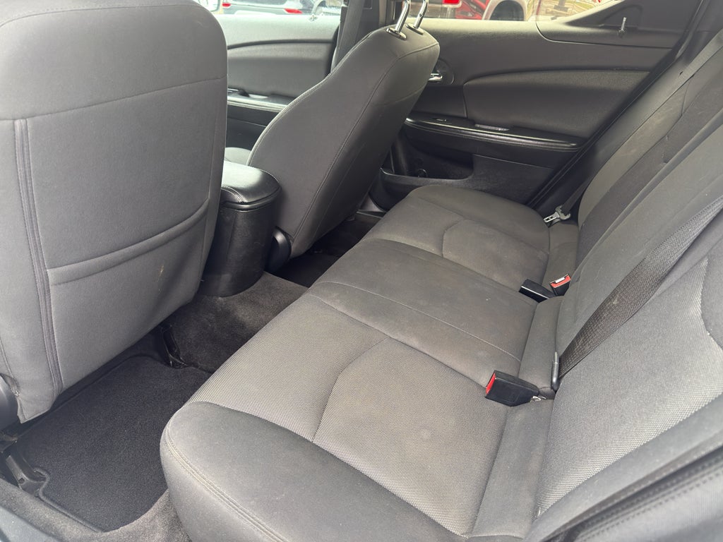 2013 Dodge Avenger SE V6