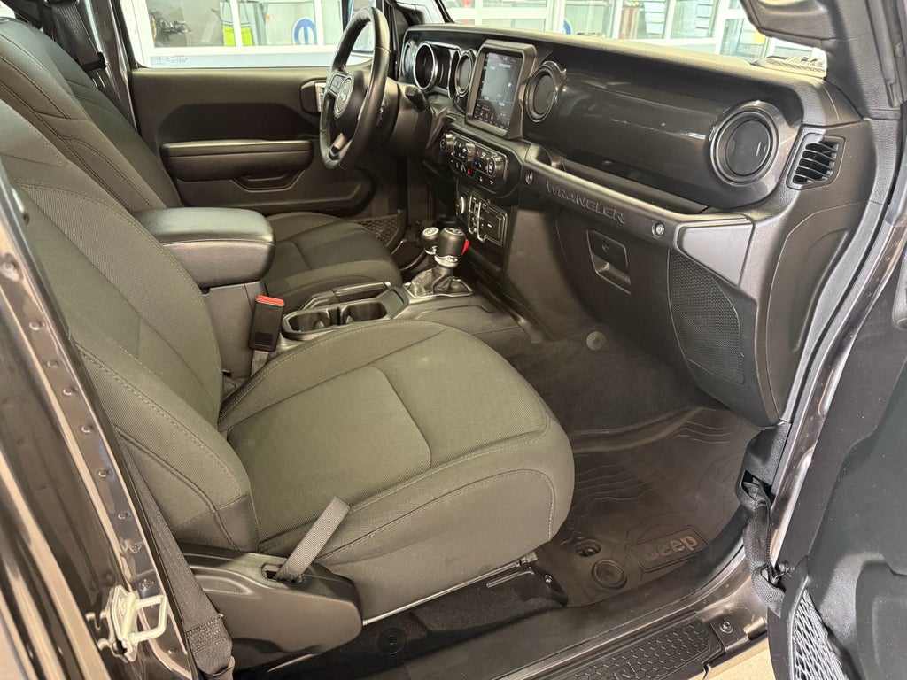 2022 Jeep Wrangler Unlimited Sport Altitude
