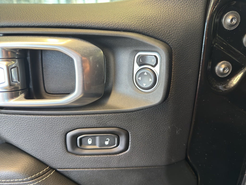 2020 Jeep Wrangler Sahara