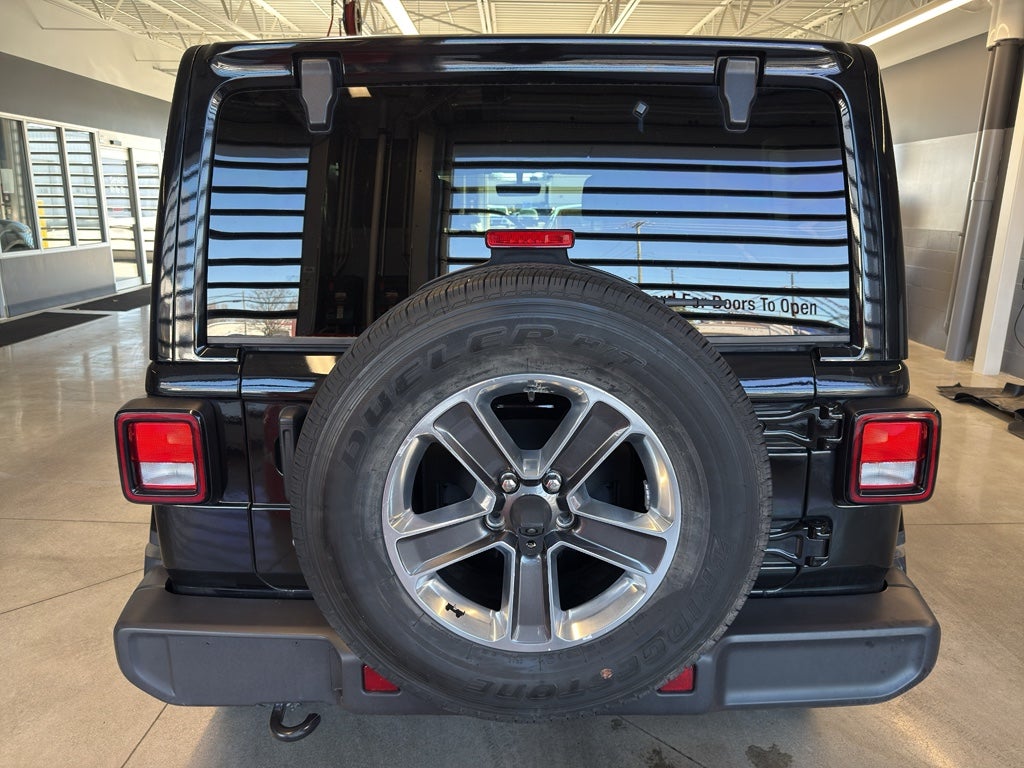 2020 Jeep Wrangler Sahara