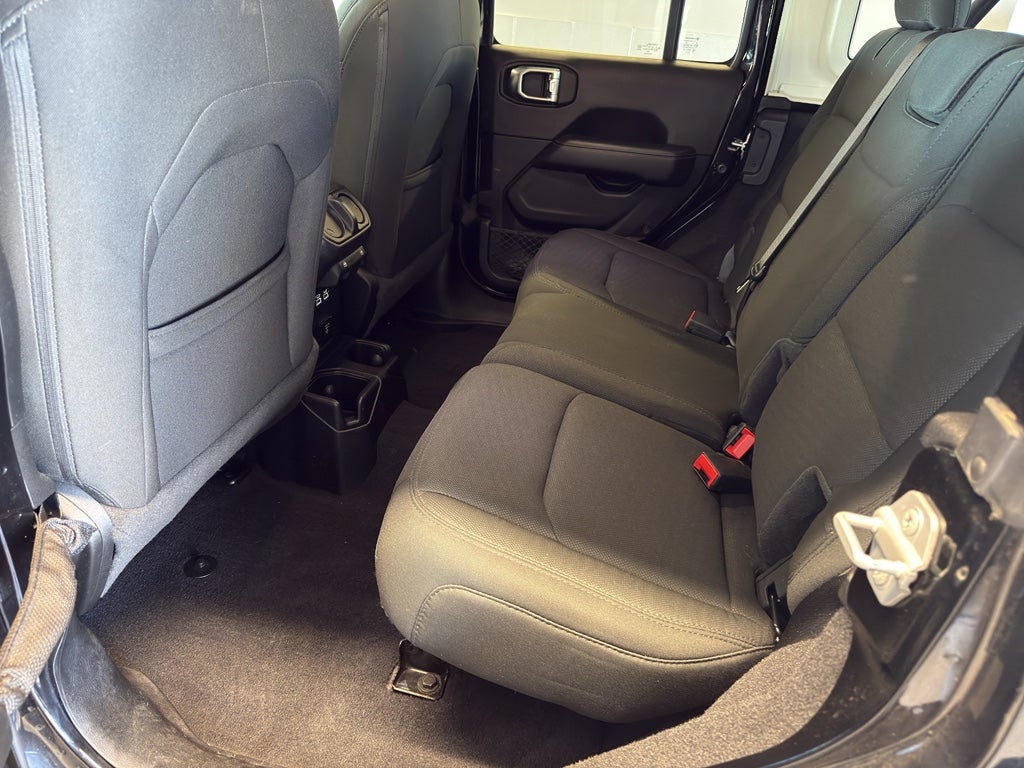 2020 Jeep Wrangler Sahara