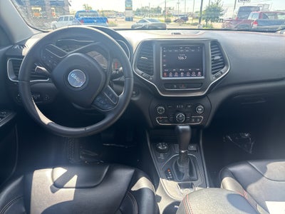 2020 Jeep Cherokee Trailhawk