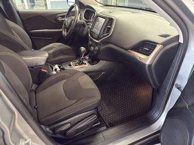 2016 Jeep Cherokee North