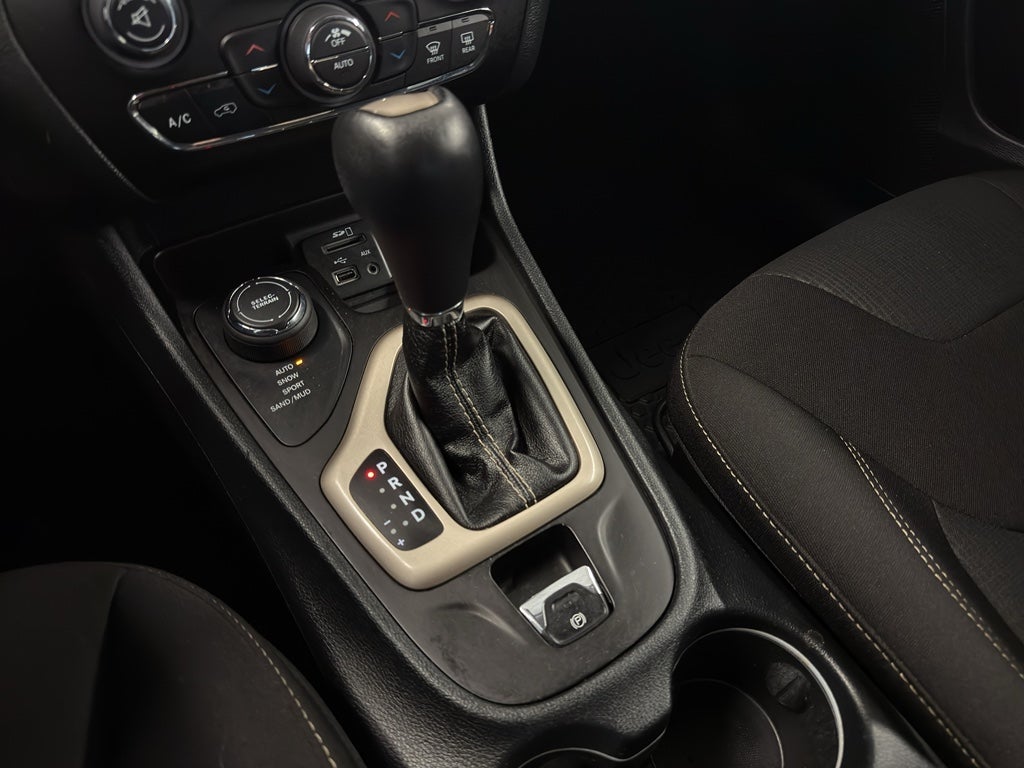 2016 Jeep Cherokee North