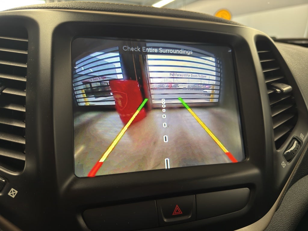 2016 Jeep Cherokee North