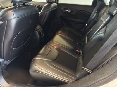 2019 Jeep Cherokee Altitude