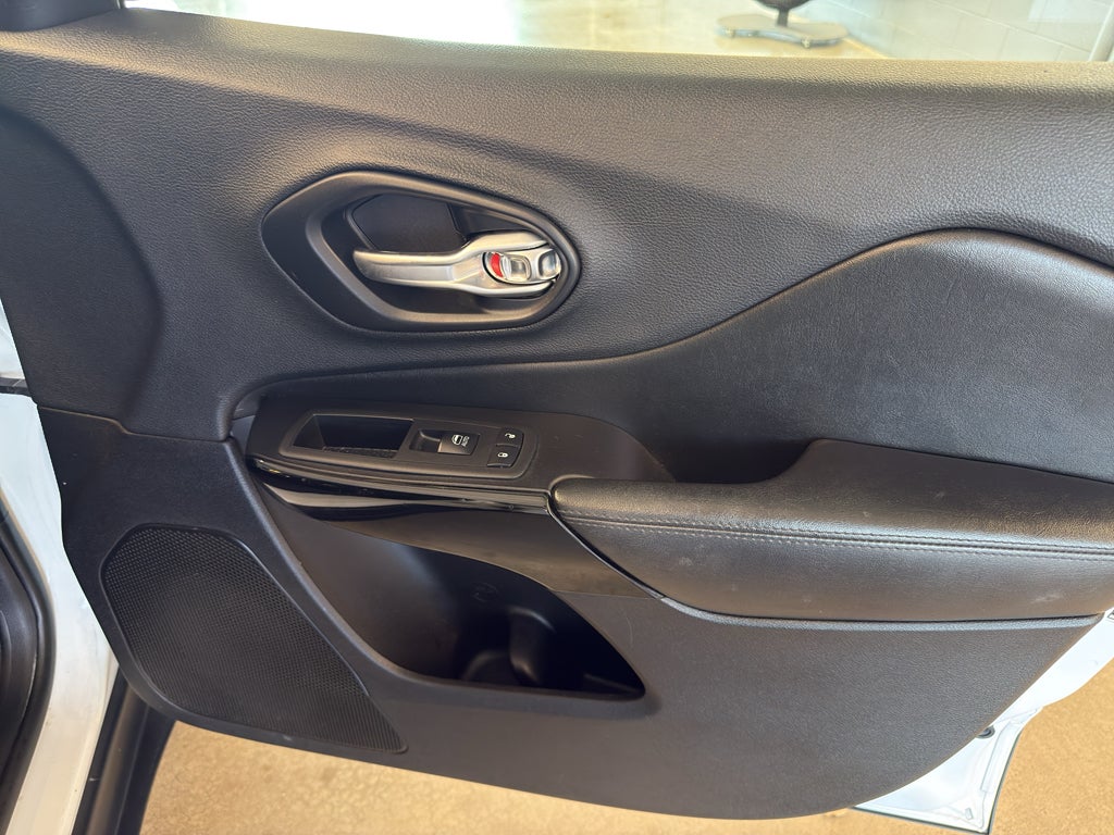 2019 Jeep Cherokee Altitude
