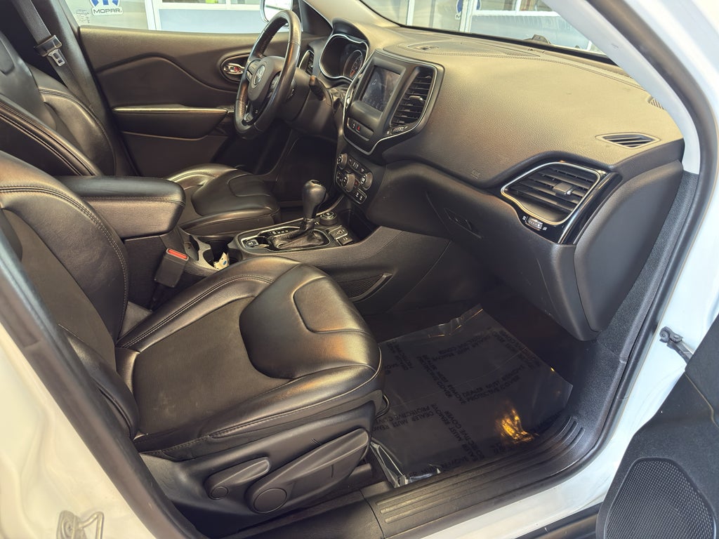 2019 Jeep Cherokee Altitude