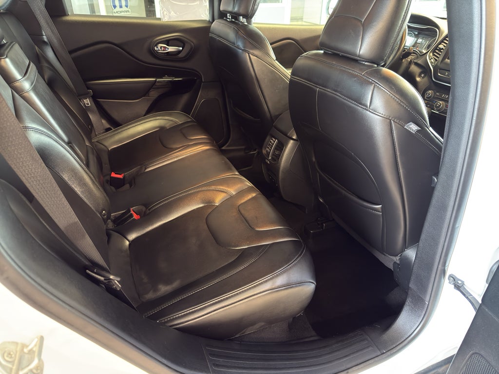 2019 Jeep Cherokee Altitude