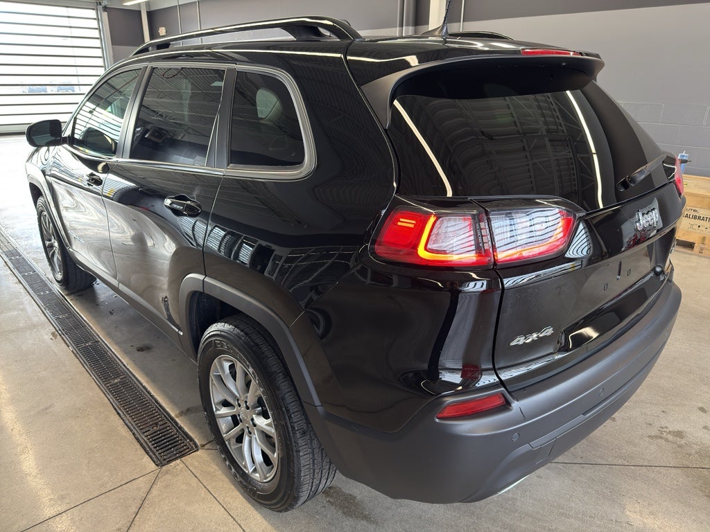2022 Jeep Cherokee Latitude Lux