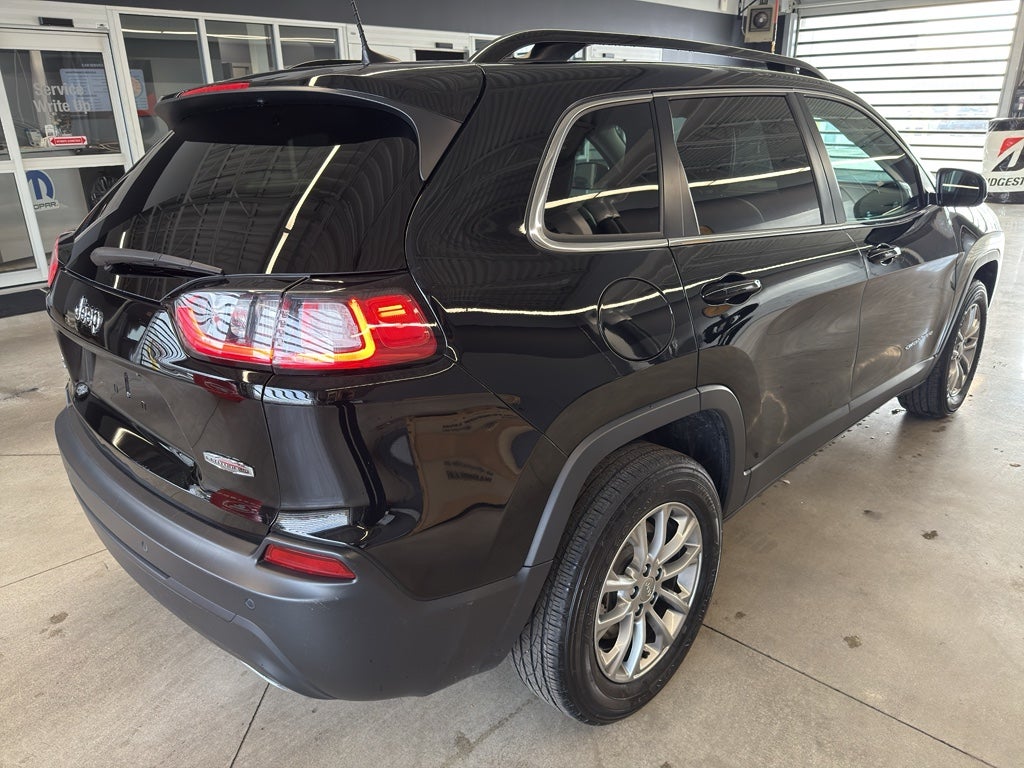 2022 Jeep Cherokee Latitude Lux
