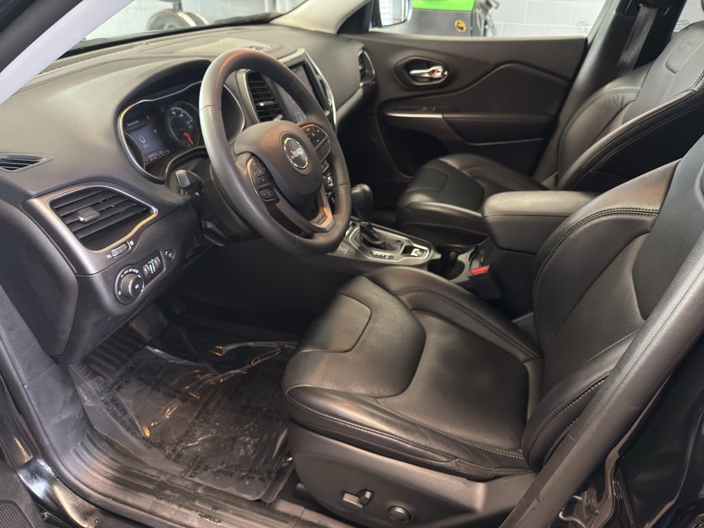 2022 Jeep Cherokee Latitude Lux