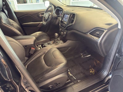 2021 Jeep Cherokee Latitude Lux
