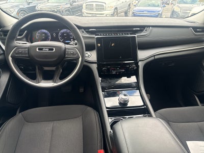 2023 Jeep Grand Cherokee Laredo