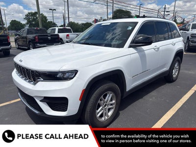 2023 Jeep Grand Cherokee Laredo
