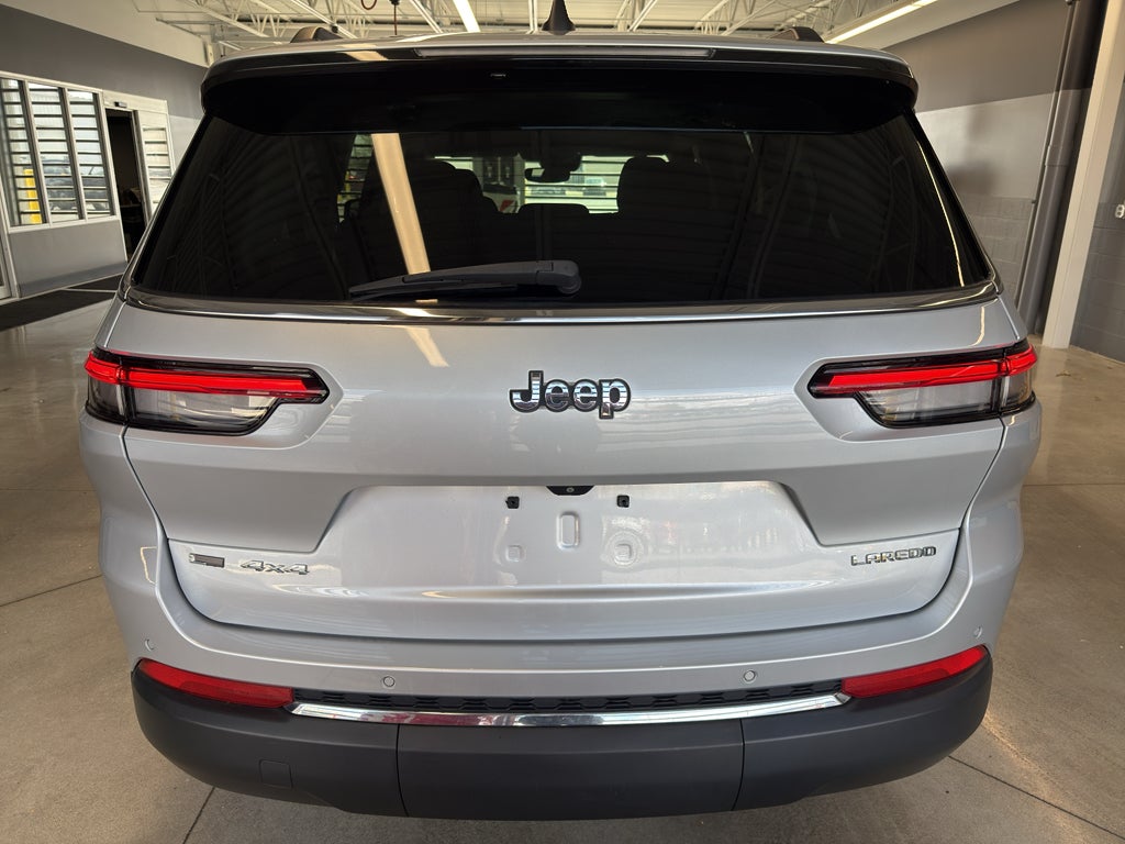 2021 Jeep Grand Cherokee L Laredo