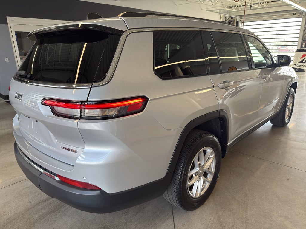 2021 Jeep Grand Cherokee L Laredo