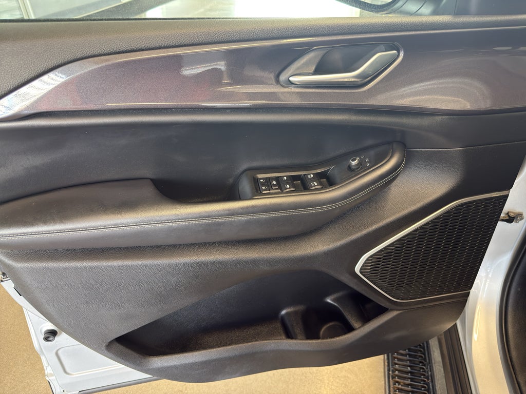 2021 Jeep Grand Cherokee L Laredo