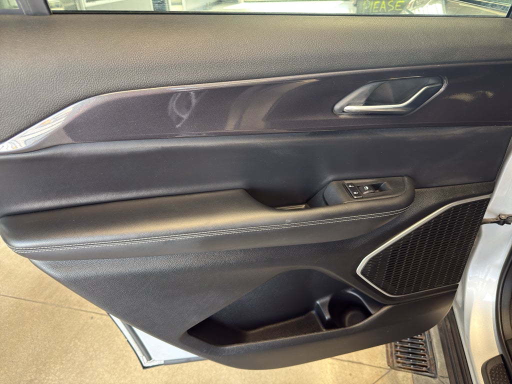 2021 Jeep Grand Cherokee L Laredo