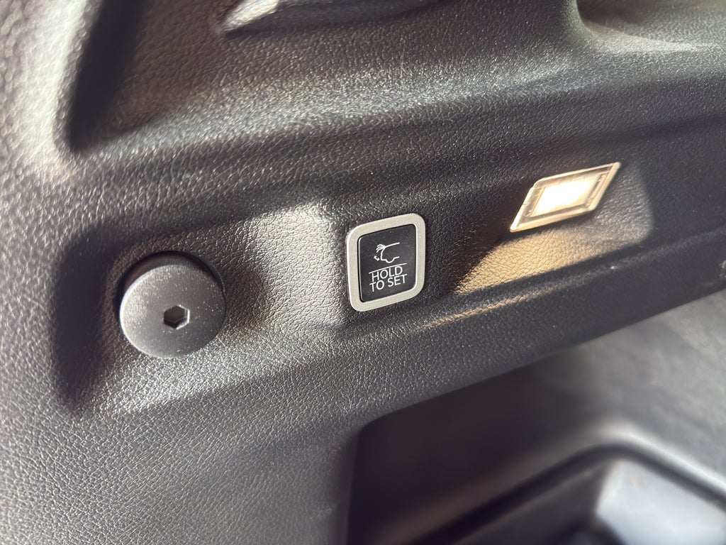 2021 Jeep Grand Cherokee L Laredo