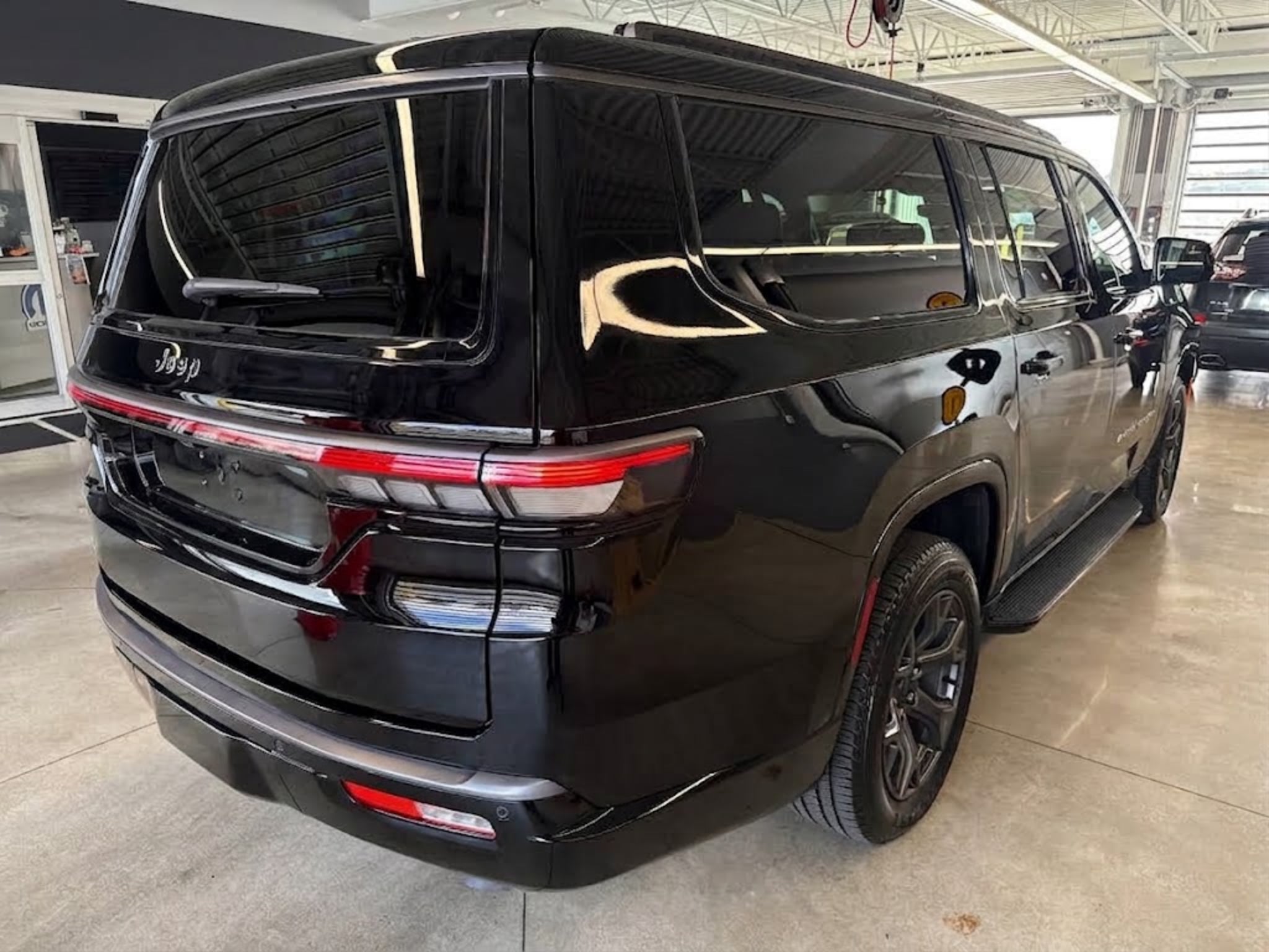 2026 Jeep Grand Wagoneer L Limited Altitude