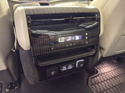 2024 Jeep Wagoneer L Series III