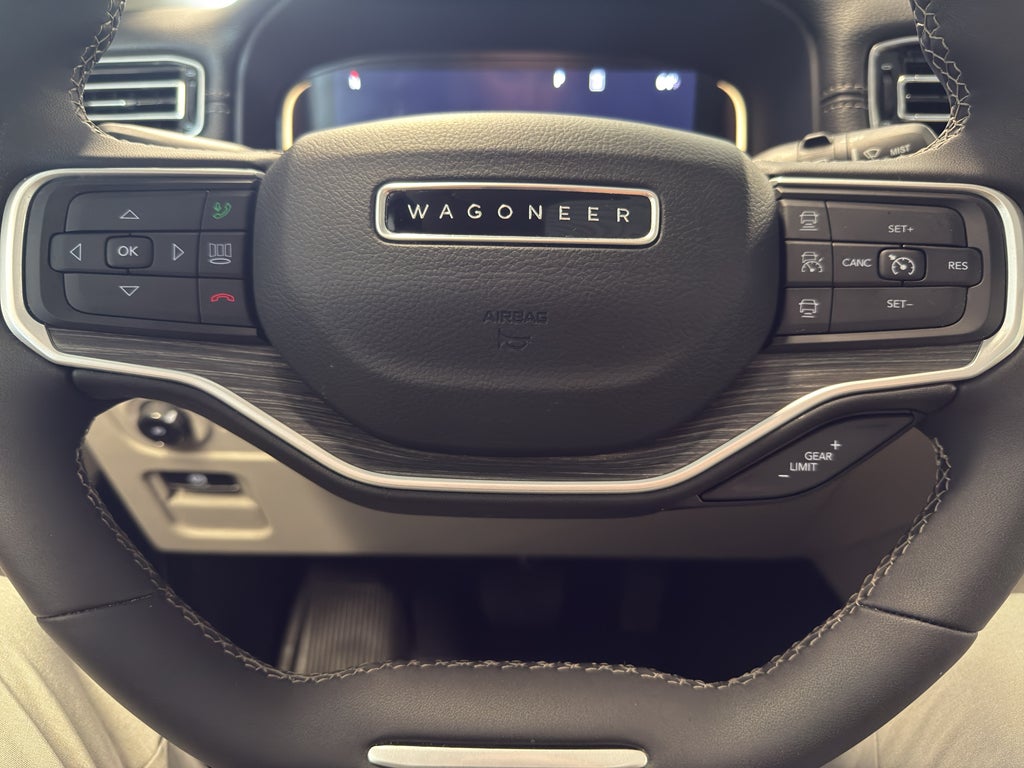 2024 Jeep Wagoneer L Series III