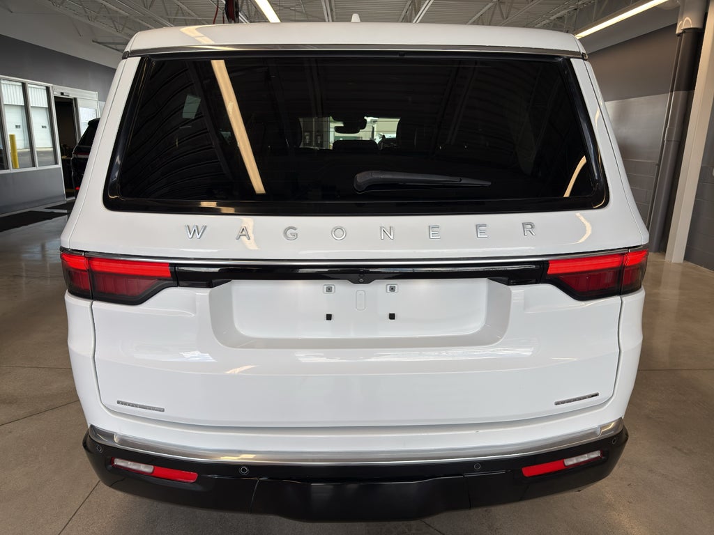 2023 Jeep Wagoneer Series II