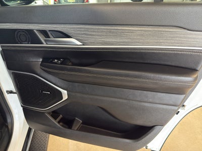 2023 Jeep Wagoneer Series II