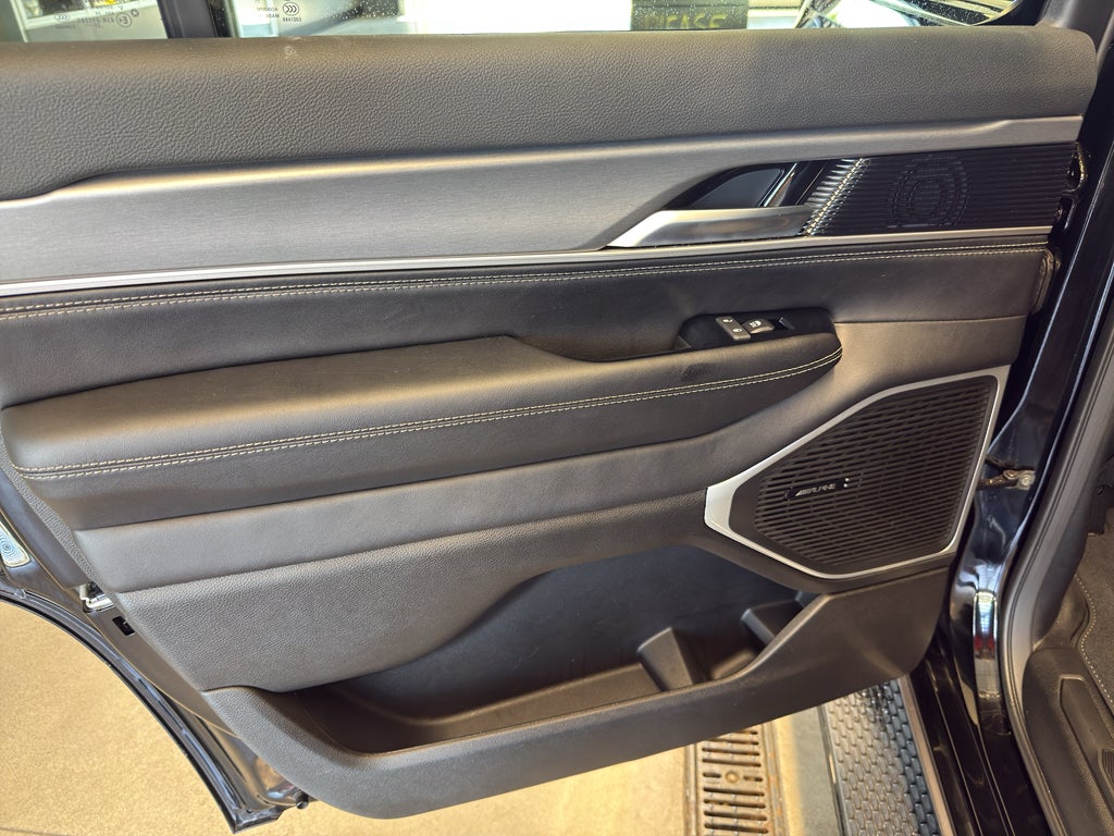 2026 Jeep Grand Wagoneer Limited Altitude