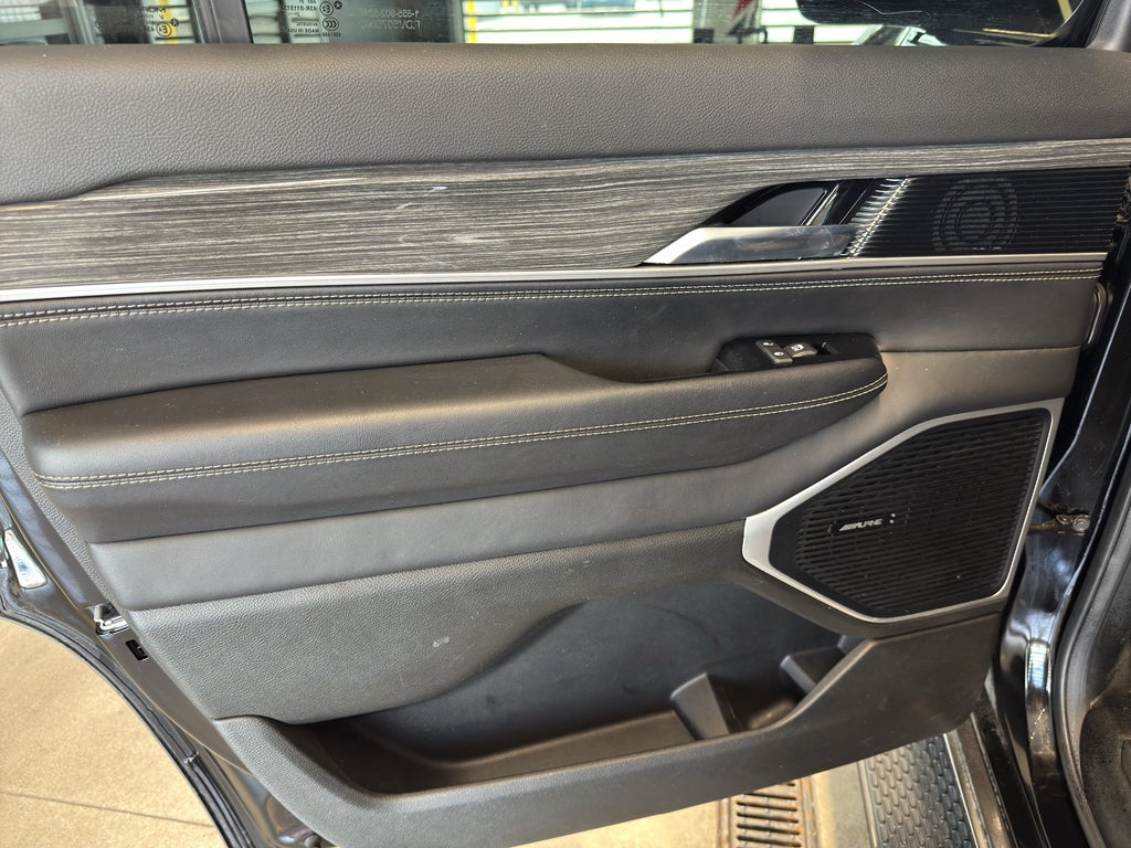 2022 Jeep Wagoneer Series II
