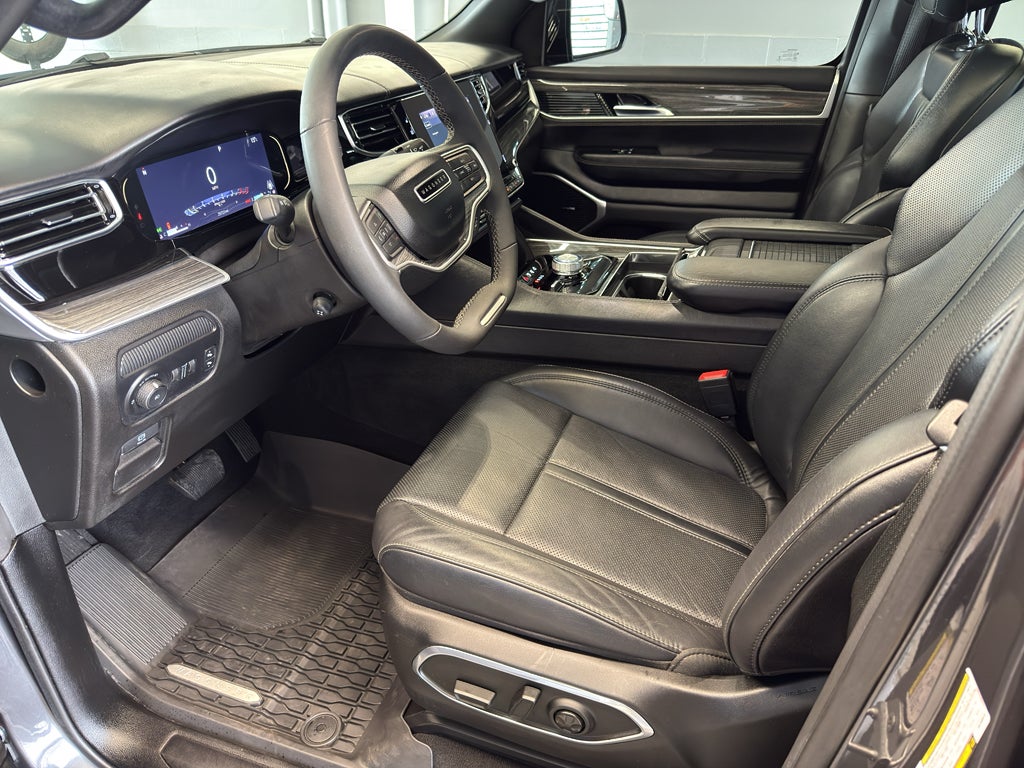 2022 Jeep Wagoneer Series II