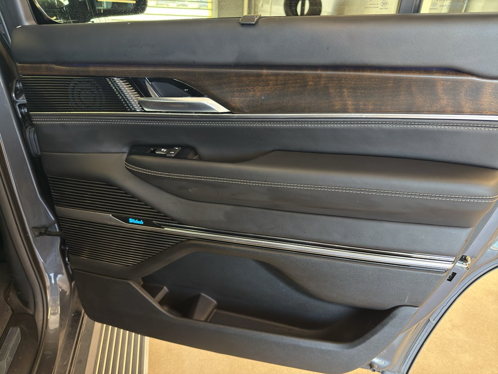 2022 Jeep Grand Wagoneer Series I