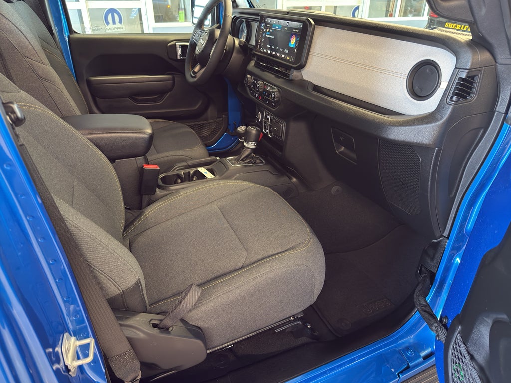 2024 Jeep Gladiator Sport S