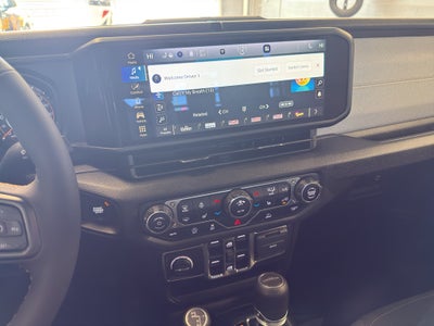 2024 Jeep Gladiator Sport S