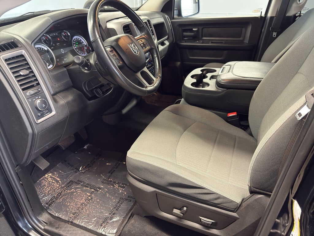 2022 RAM 1500 Classic Express