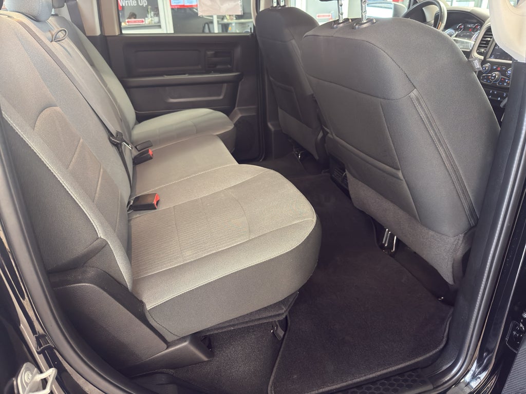 2022 RAM 1500 Classic Express