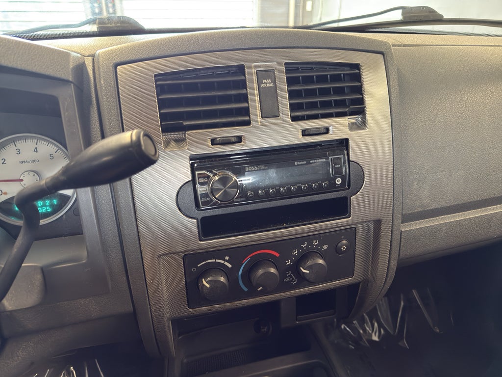 2006 Dodge Dakota SLT