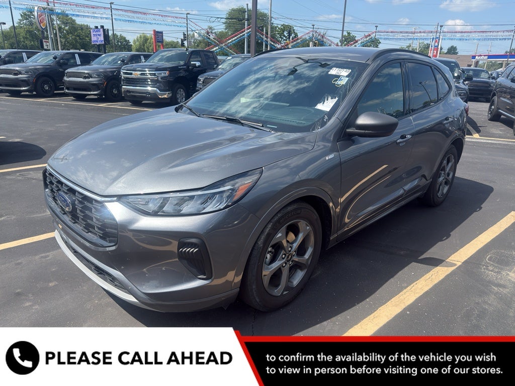 2023 Ford Escape ST-Line