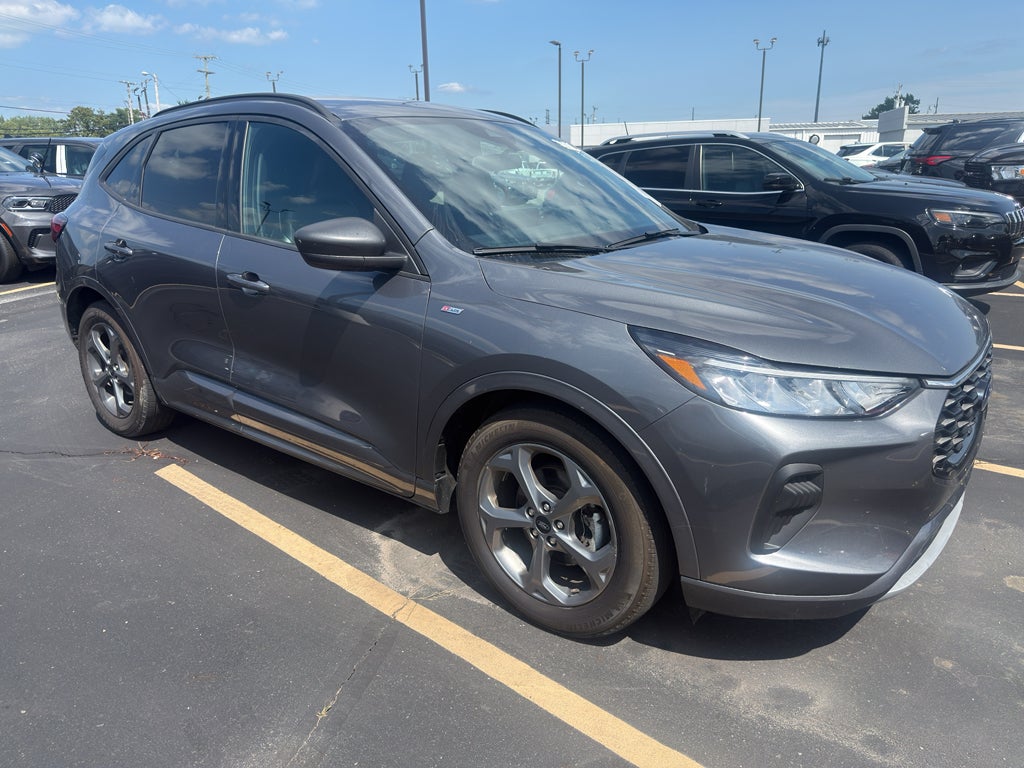 2023 Ford Escape ST-Line