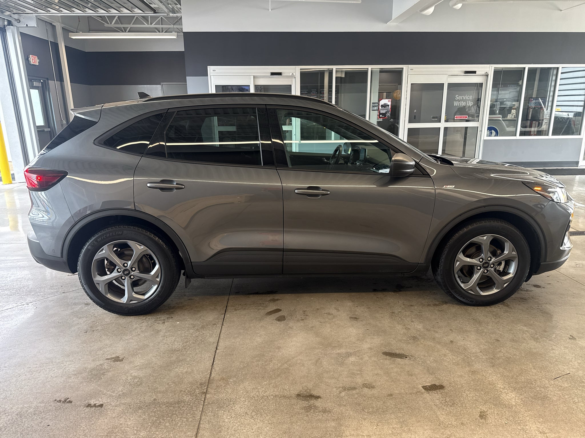 2025 Ford Escape ST-Line