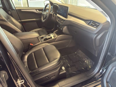 2025 Ford Escape Platinum