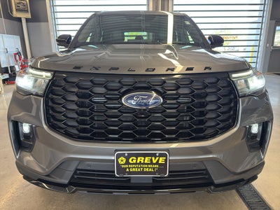 2025 Ford Explorer ST-Line