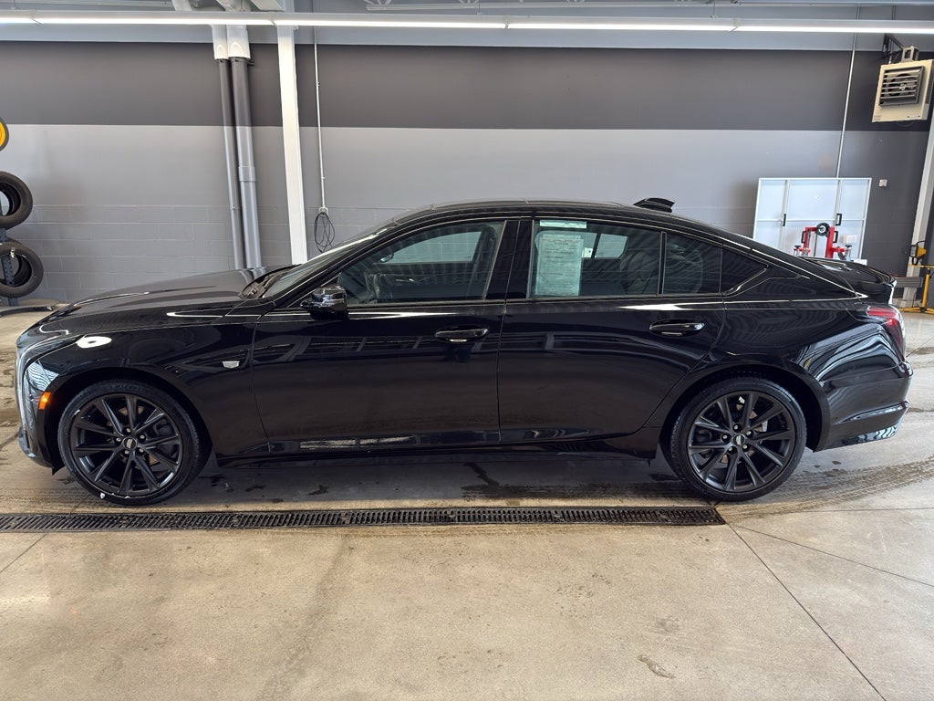 2025 Cadillac CT5 Sport